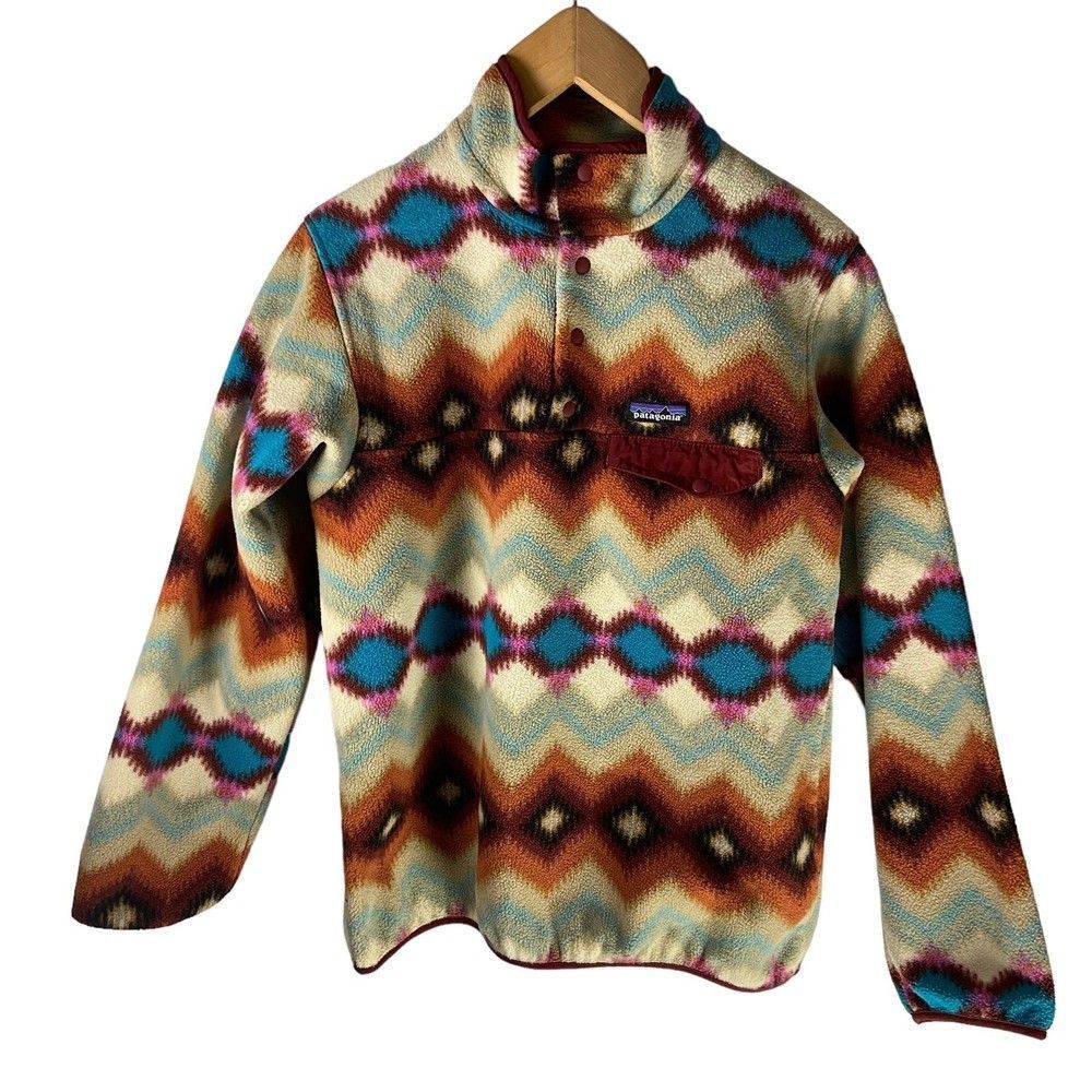 Patagonia Synchilla Woman's Size M Twisted Timber Cinder Red Fleece Pullover